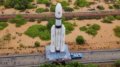ISRO ने लॉन्च किया भारत का सबसे बड़ा रॉकेट