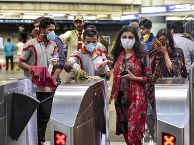 कोरोना वायरस : मुंबई में रहने वाले यूपी वासियों को योगी सरकार ने दिया मदद करने का वादा