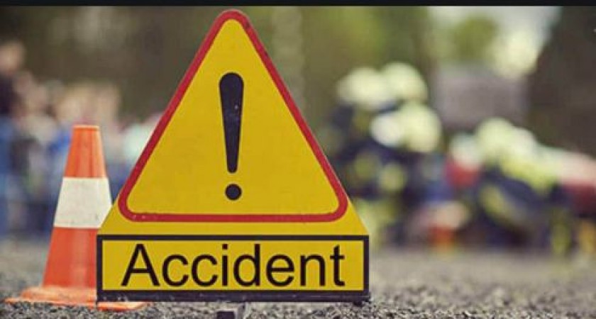 8 people killed in tragic road accident in Andhra Pradesh