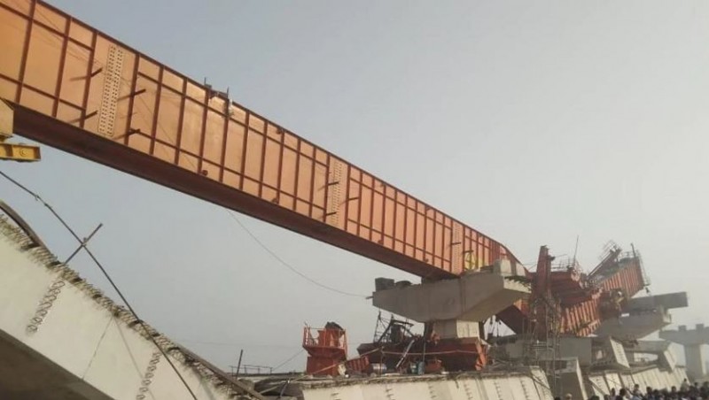 Under-construction flyover on Gurugram-Dwarka Expressway collapses