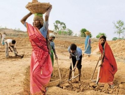 Workers working under MNREGA will be paid soon