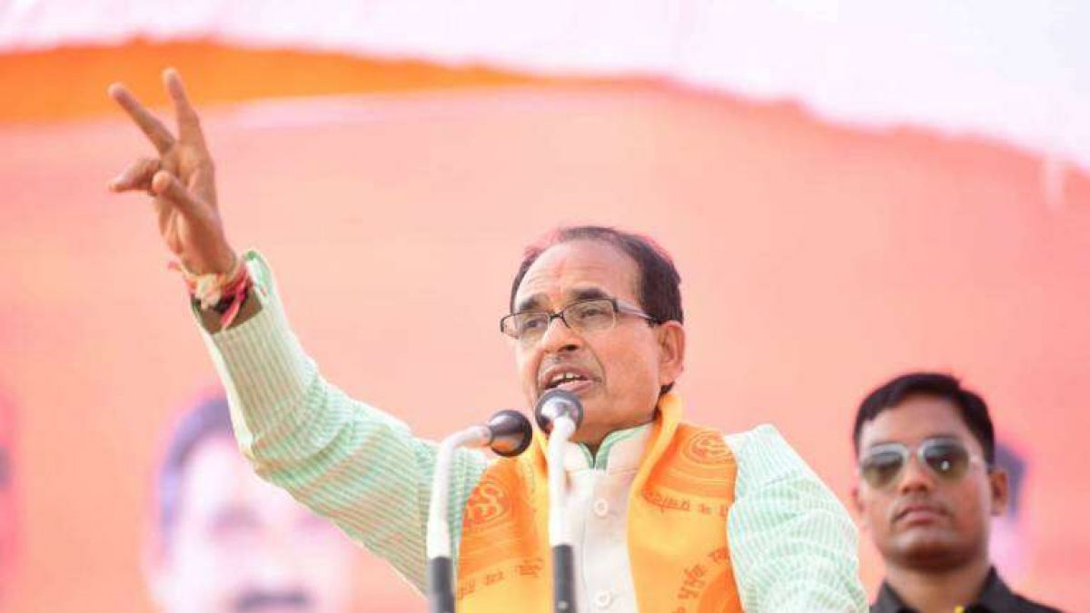 CM Shivraj comes on streets of Bhopal amid lockdown for the safety of people