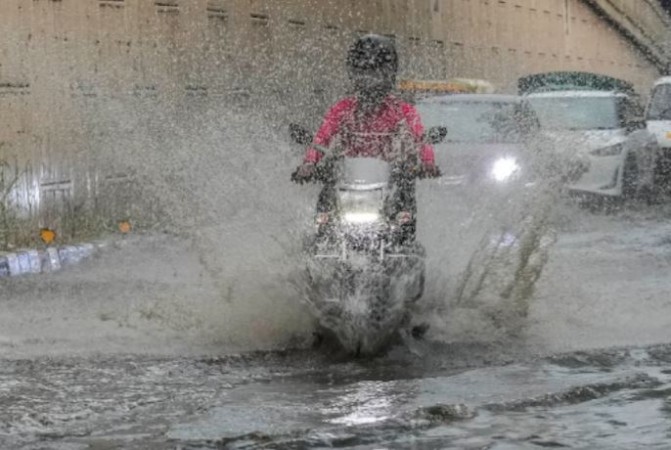मई में ही आ गया 'सावन' ! दिल्ली में आंधी-बारिश को लेकर मौसम विभाग का अलर्ट