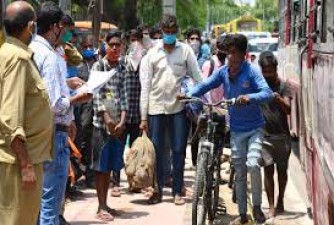More than 100 students trapped in Prayagraj sent to Madhya Pradesh