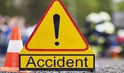 Car returning from Haridwar collided with truck, 5 including child and woman died