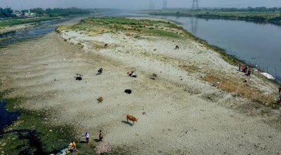 दिल्ली में गहराया जल संकट, केजरीवाल सरकार ने हरियाणा से मांगा ज्यादा पानी