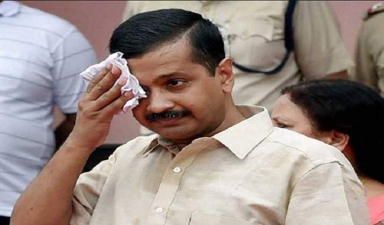 Congress complained, CM Kejriwal is in trouble! LG demands account of expenditure on 'Sheeshmahal'