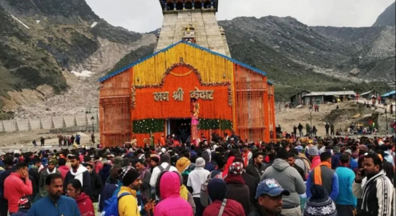 The lives of 4 pilgrims who came to Kedarnath, created a ruckus