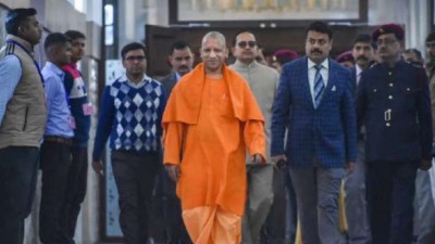 90 lakh jobs for migrant laborers return to UP, Yogi government engaged in implementation of scheme