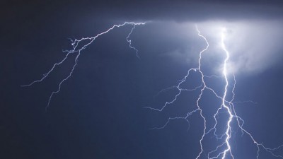 Thunderstorms wreaks havoc in UP, 46 people died