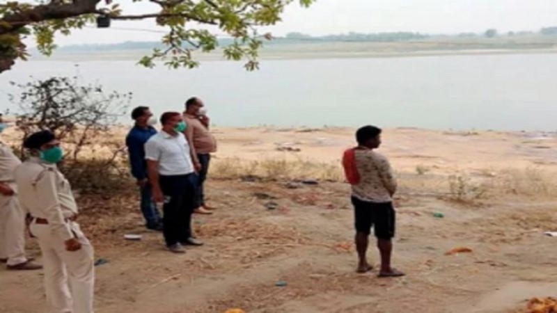 OMG! Bodies of 100 corona patients recovered from Ganga