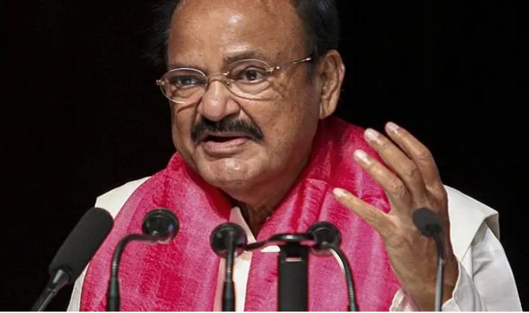 Vice President Naidu greets country's nurses on International Nurses' Day