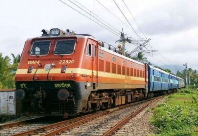 उत्तराखंड पहुंचे 50 हजार प्रवासी, बेंगलुरू से हरिद्वार पहुंचेगी ट्रेन