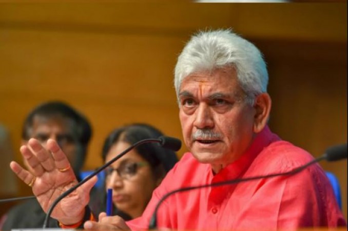 Kashmiri Pandit employees to be posted in safer districts: LG Manoj Sinha
