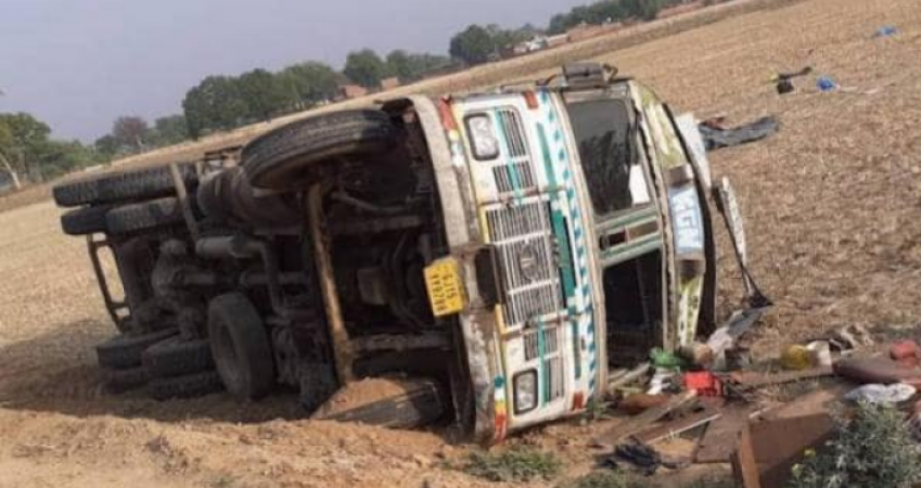 Truck filled with 67 labours overturned in front of 'temple'