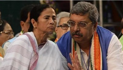 'Governor Dhankhar is walking like a freak, a blood thirsty, crazy...' TMC alleged
