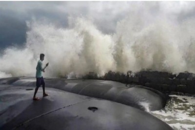 Cyclone Tauktae to hit coastal areas, Gujarat and Maharashtra on alert