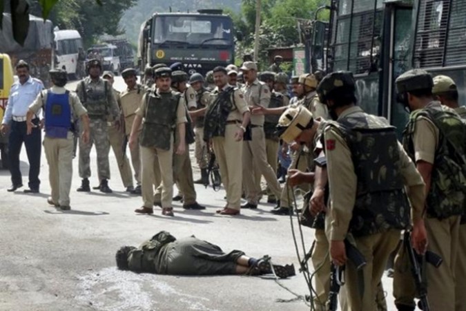 Two years killed in an encounter in Srinagar, one soldier martyred