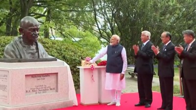 PM Modi unveils 'Bapu' statue in Hiroshima, also meets Japanese PM Kishida