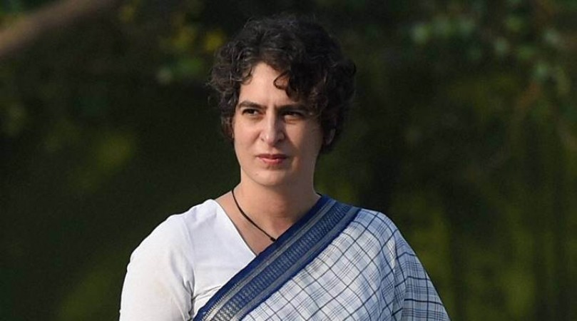 Priyanka Vadra attacks BJP, says ' Put flags and banners for your party but allow buses to run'