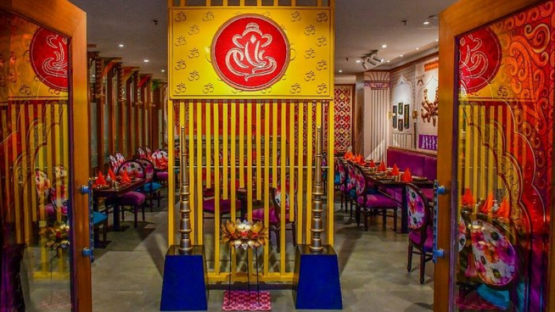 A restaurant that serves temple food from all over India