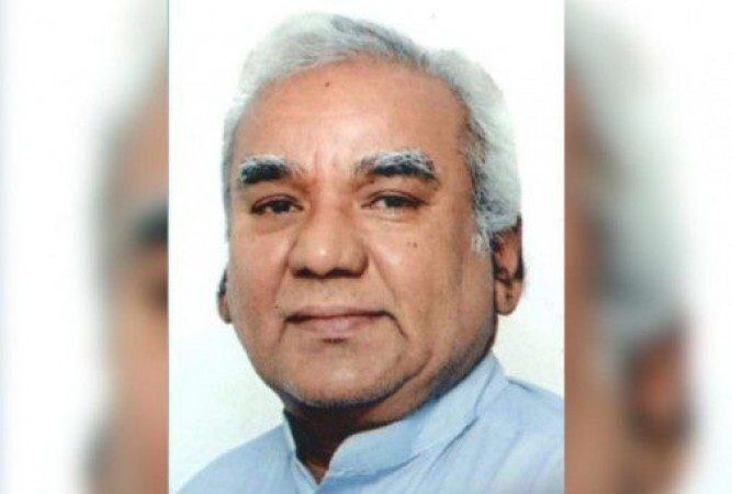 Noted cartoonist Gopi passes away from Corona, CM Chandrashekhar condoled