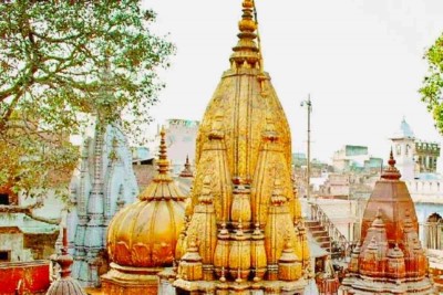 45 old temples in Kashi Vishwanath found while breaking houses