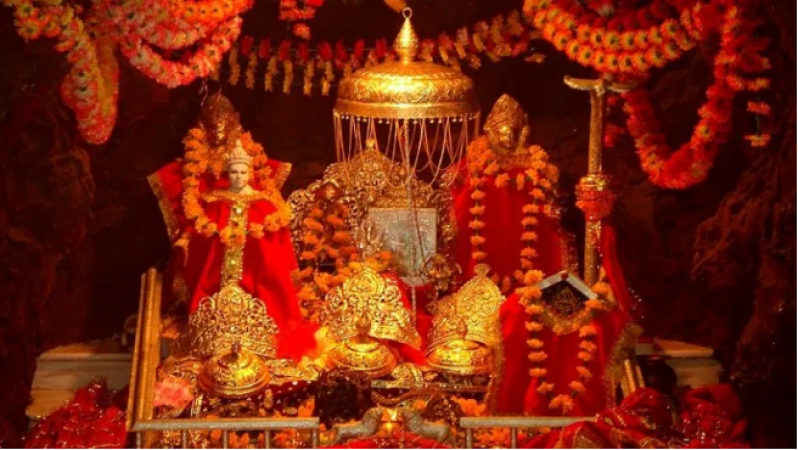 Vaishno Devi Shrine Board presents example of unity, giving Sehri and Iftari to Muslims