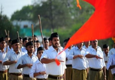 RSS will not be able to set up shakhas in Hindu temples of Kerala, Congress backs it