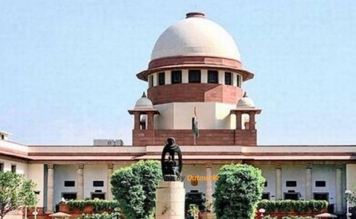 Narada sting case: Supreme Court refuses hearing, CBI withdrew case
