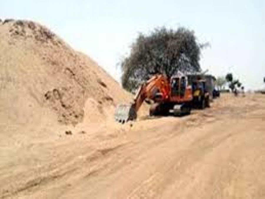 Sand prices double in Madhya Pradesh, sand mines will be closed from June 15