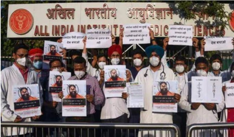 IMA doctors said Baba Ramdev a 'impostor', demanded immediate action