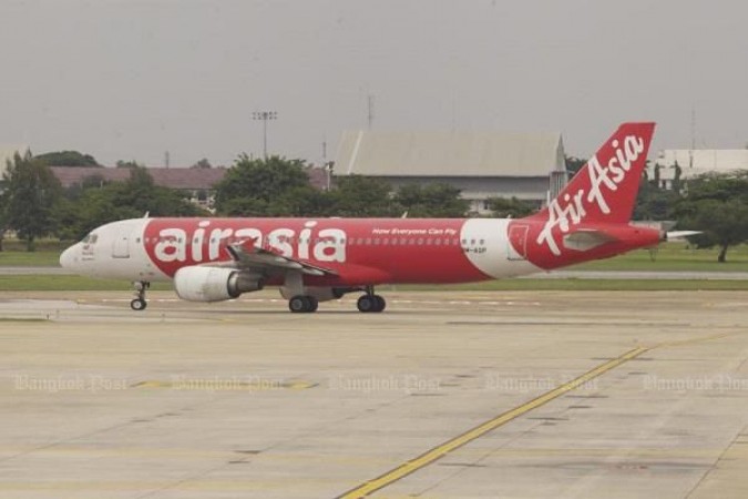 Air Asia aircraft emergency landing in Hyderabad, big accident averted