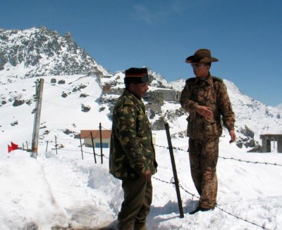 भारत-चीन के बीच फिर गहराया तनाव, लद्दाख में हो सकता है बड़ा सैन्य टकराव