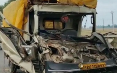 Horrific road accident in Bhojpur, 4 died, 9 injured
