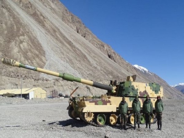 India Army deployed K-9 vajra guns on India-China border in Ladakh