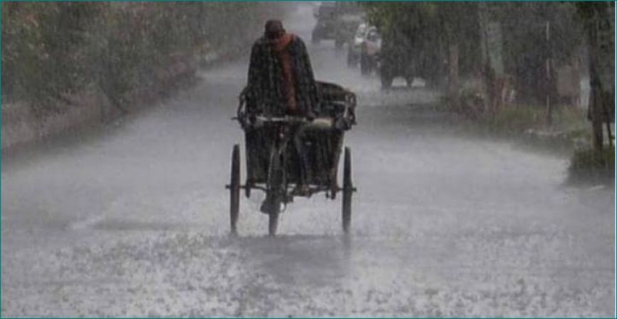 दिल्ली-NCR में आज भी बारिश का अनुमान, गिर सकता है तापमान