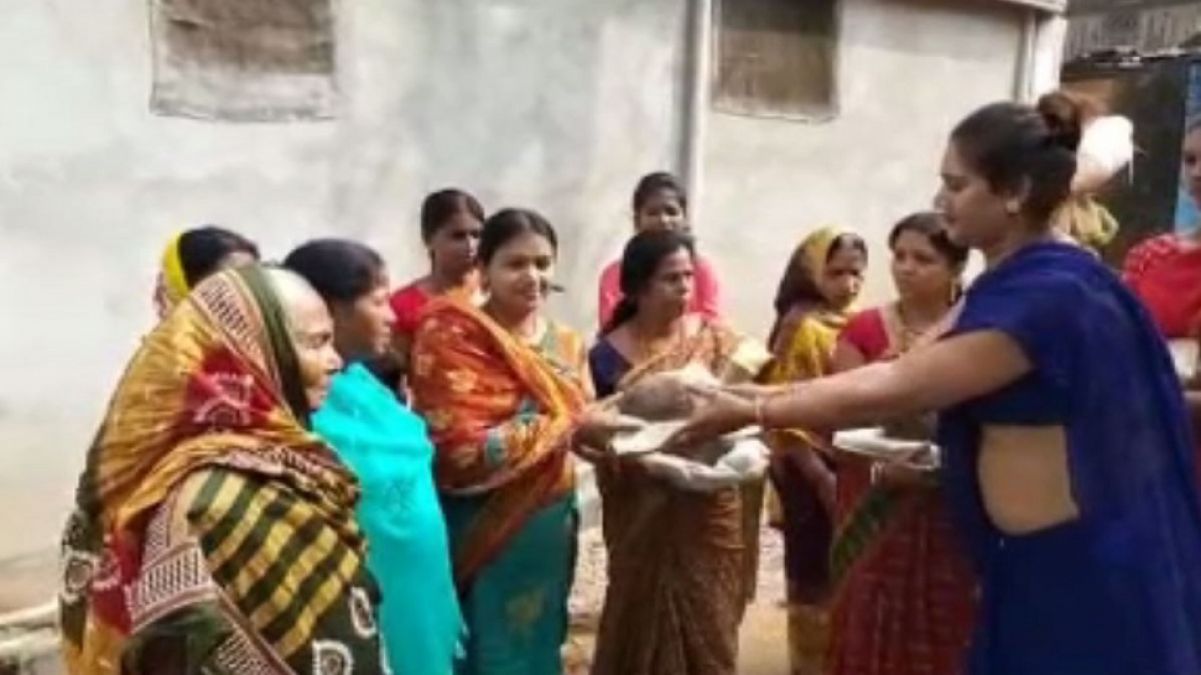 In Deoghar, eunuchs also celebrated Chhath's mahaparva, distributed gifts to women