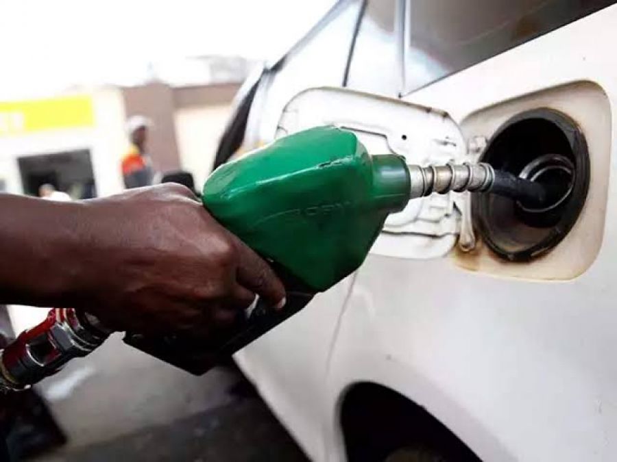 prices of petrol and diesel falls, know today's rate
