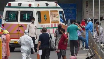 'कोरोना' की मार से बेहाल दिल्ली, हर दिन नया रिकॉर्ड बना रहे संक्रमण के मामले