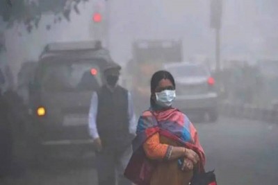 Delhi air pollution causing breathing problems to people