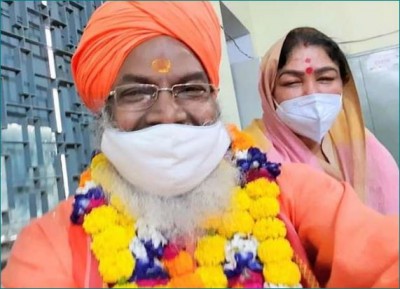 BJP MP Sakshi Maharaj gives controversial statement over Diwali firecrackers