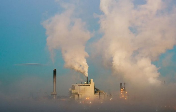 देश के टॉप-10 प्रदूषित शहरों में से 8 यूपी के, वृन्दावन की हवा सबसे 'जहरीली'