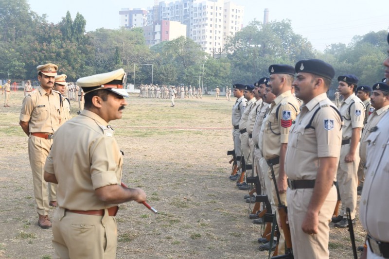 पुलिस कमिश्नर ने परेड में पहुंचकर अनुशासन और व्यवस्थाओं का लिया जायजा