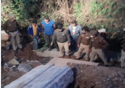 Another major accident in J&K, 2 died in cemetery wall collapse