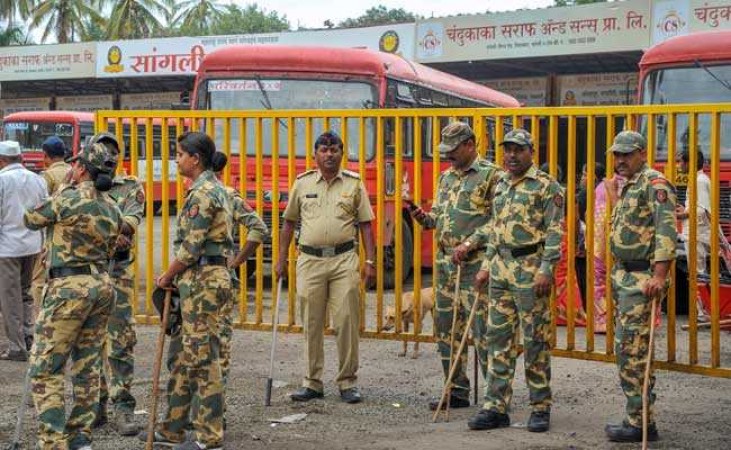 महाराष्ट्र में भड़की हिंसा, 4 दिनों के लिए लगाया गया कर्फ्यू