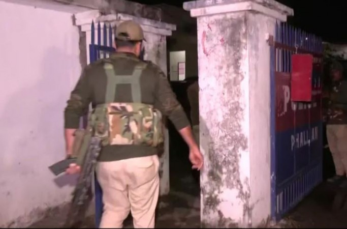 Major terrorist plot foiled in J&K, two IEDs with timers recovered from suspicious bag