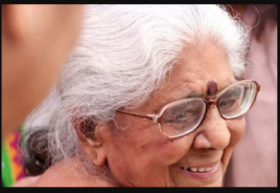 After Babasaheb, writer Mannu Bhandari passes away