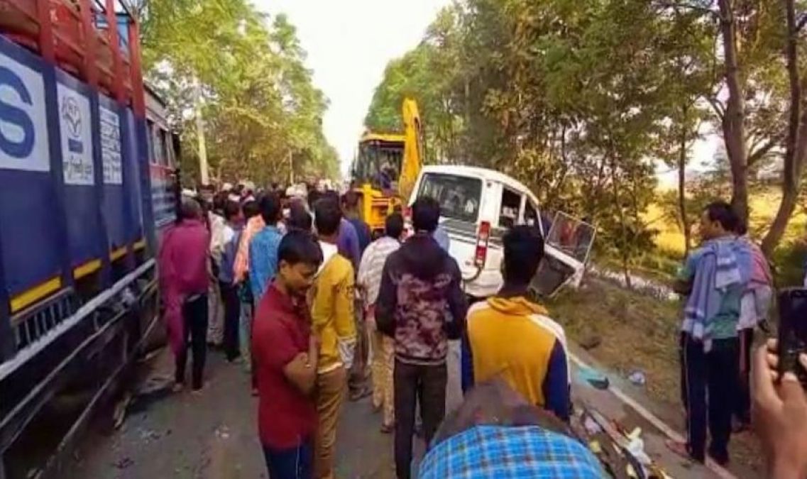 Bihar tragic road accident killed 6 relatives of Sushant Singh Rajput!