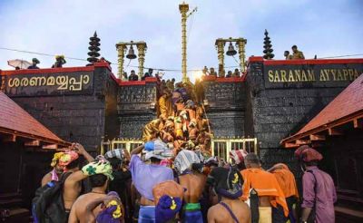 सबरीमाला मंदिर: पट खुलने से पहले ही पुलिस ने 10 महिलाओं को लौटाया वापस